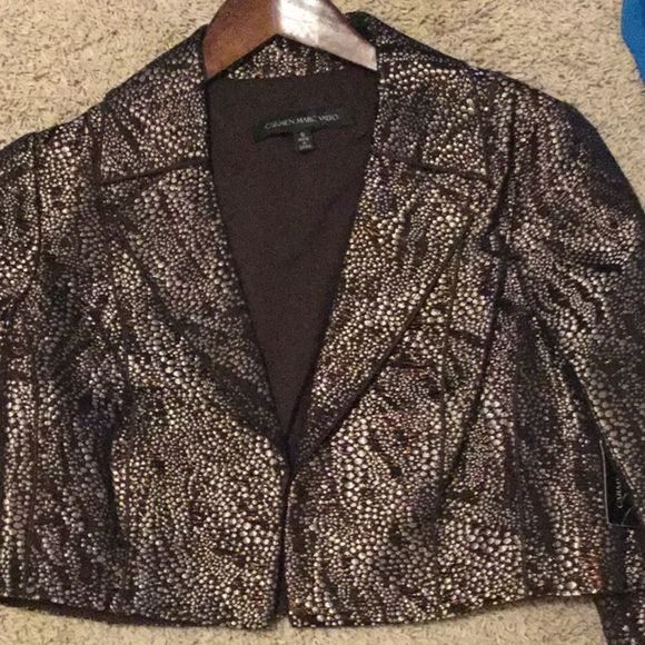 Carmen Marc Valvo 3/4 Sleeve Metallic Mat - Picture 2 of 8